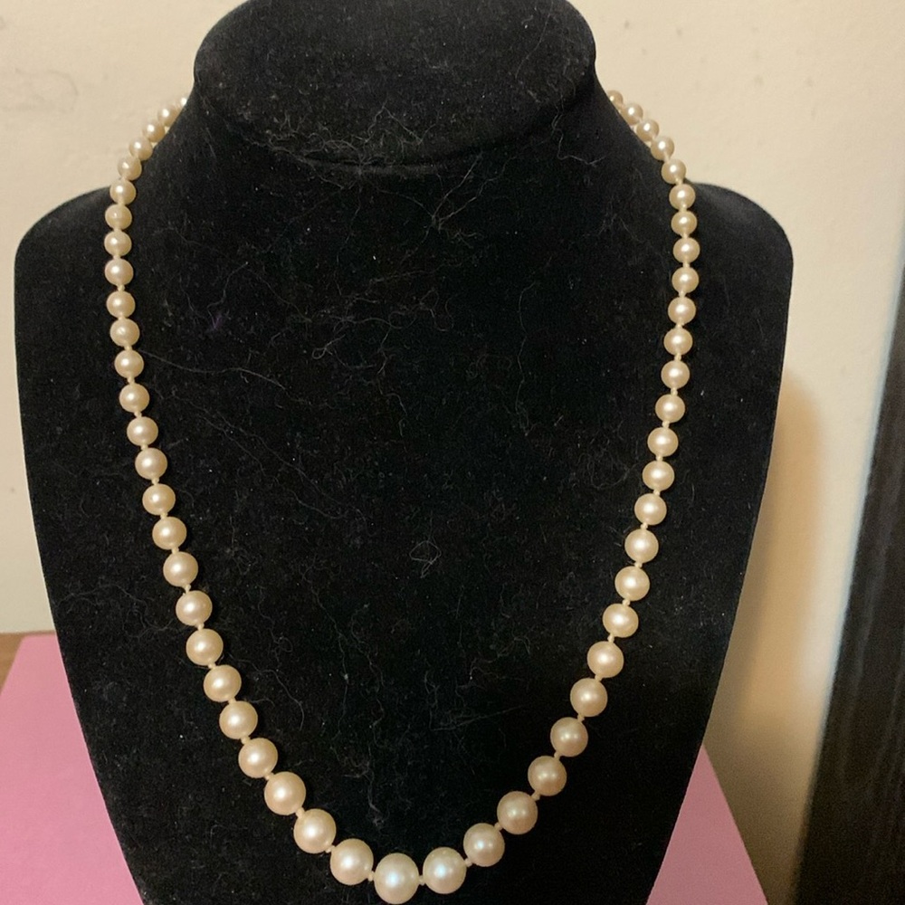 Beautiful 17” necklace